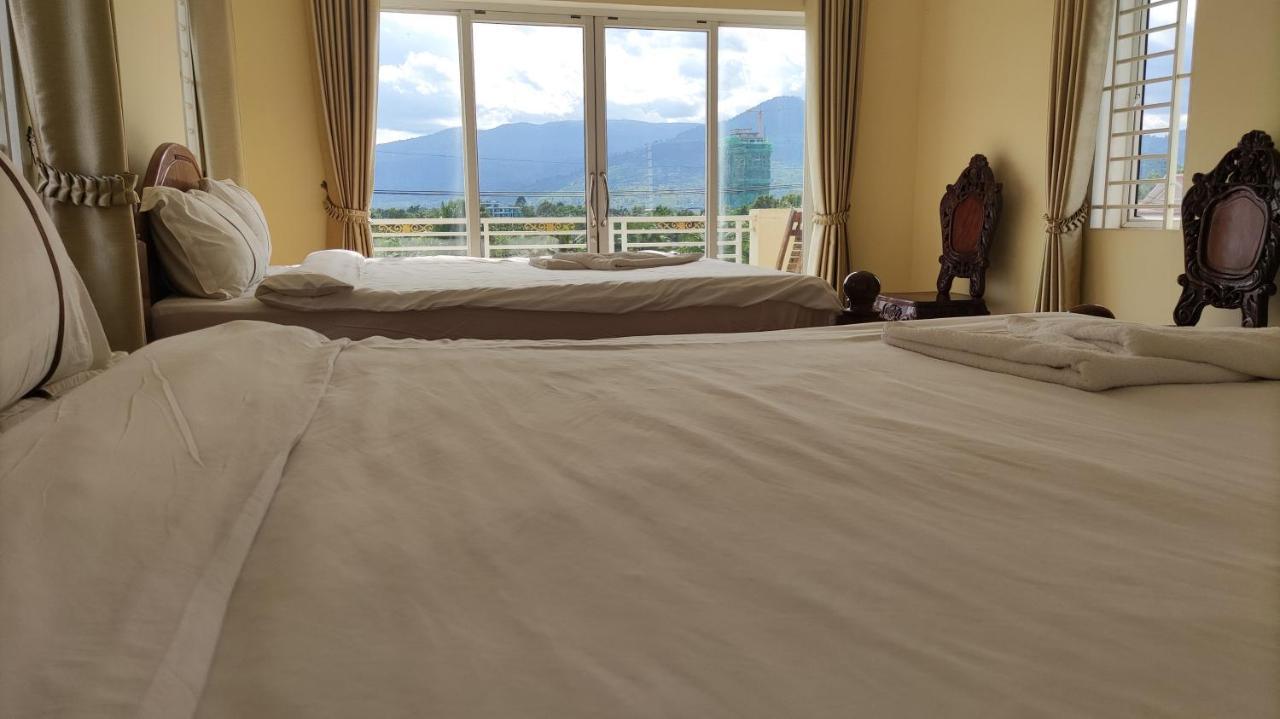 Monica Guesthouse กำปอต ภายนอก รูปภาพ